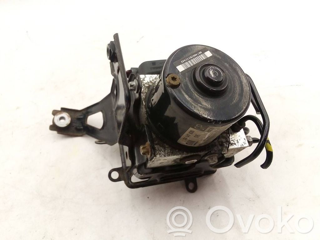 Opel Astra H ABS-pumppu 