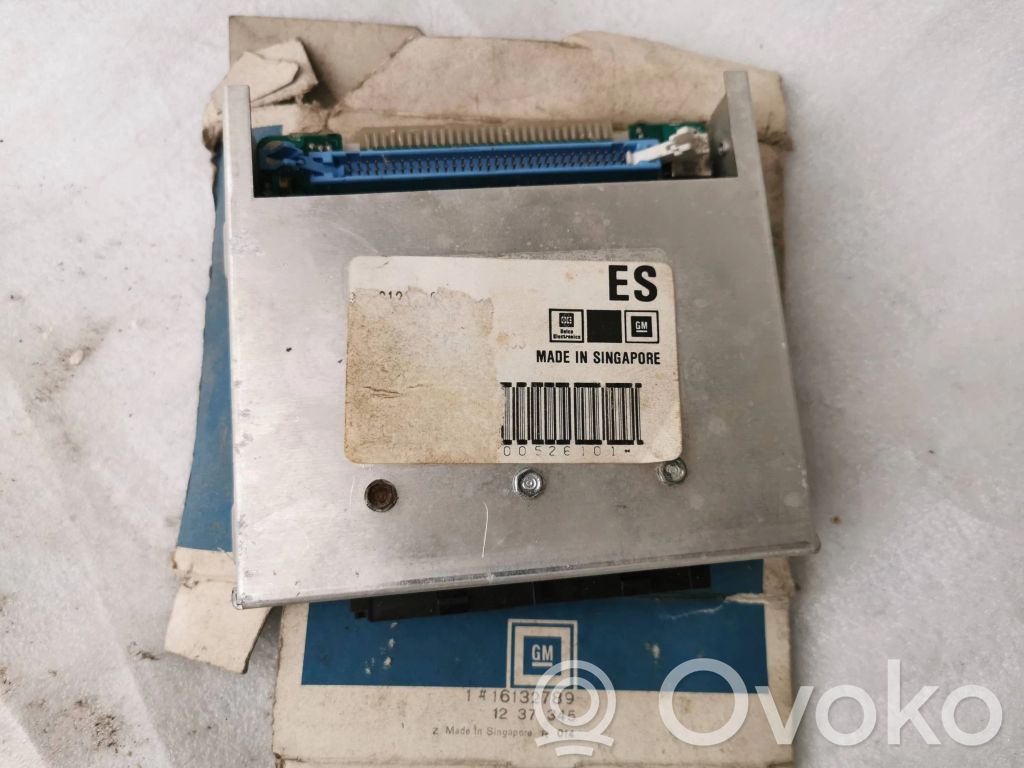 Opel Astra F Engine control unit/module 