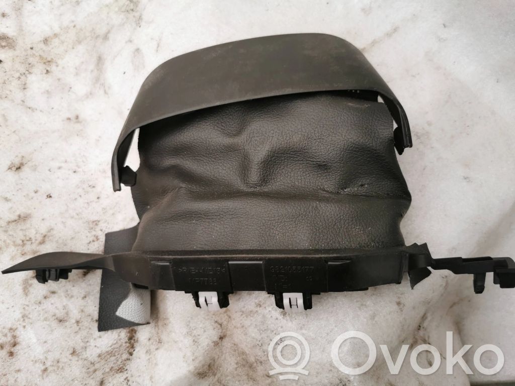 Opel Combo E Otros repuestos del interior 