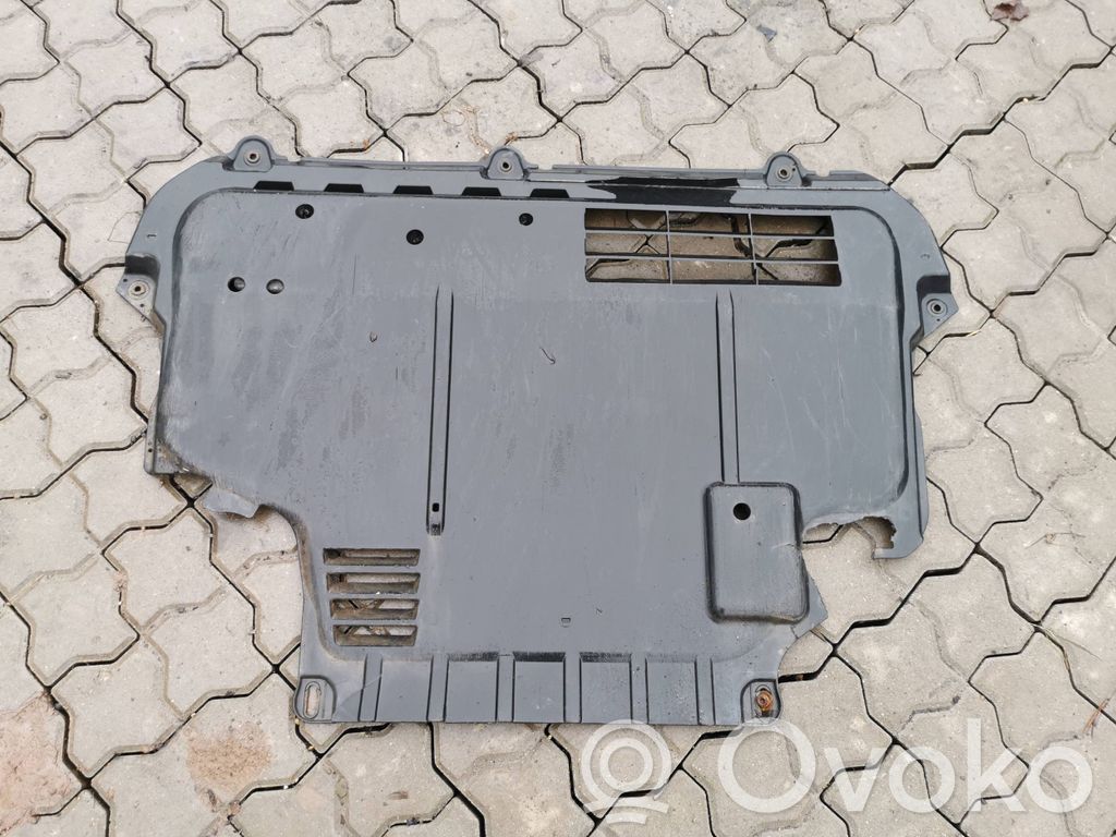 Ford Focus Engine splash shield/under tray 