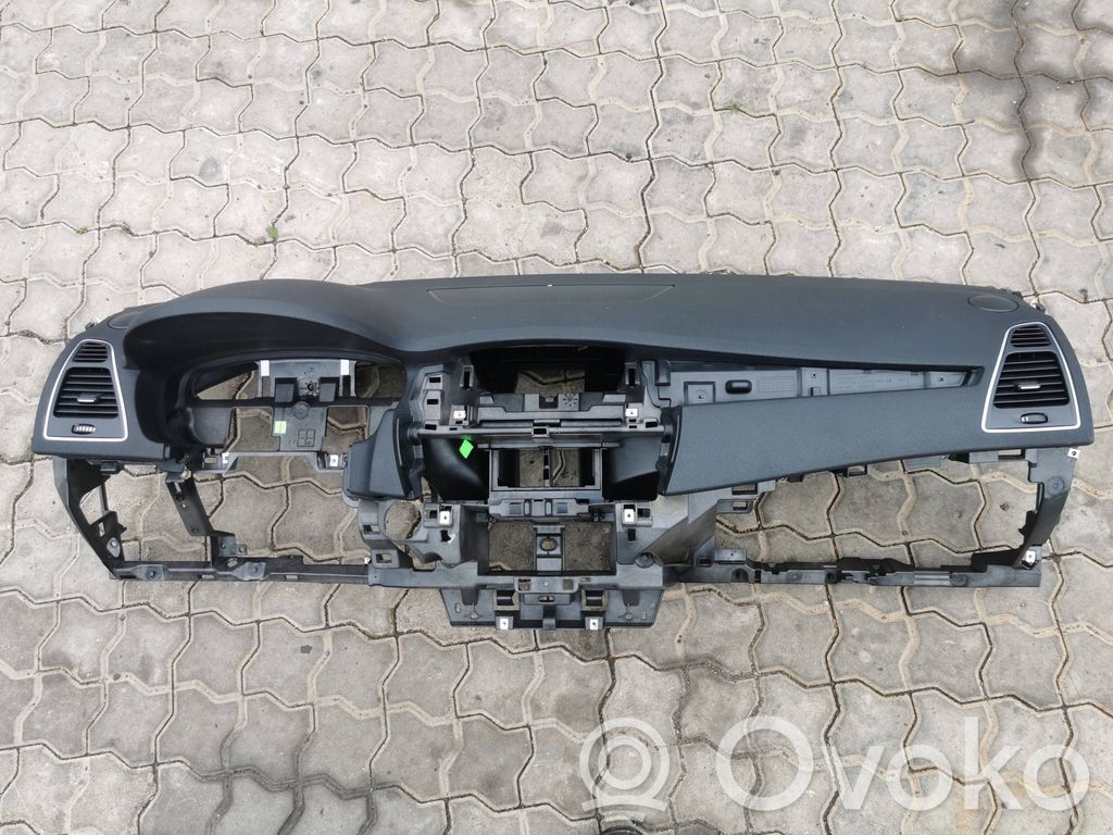 Renault Laguna III Panel de instrumentos 
