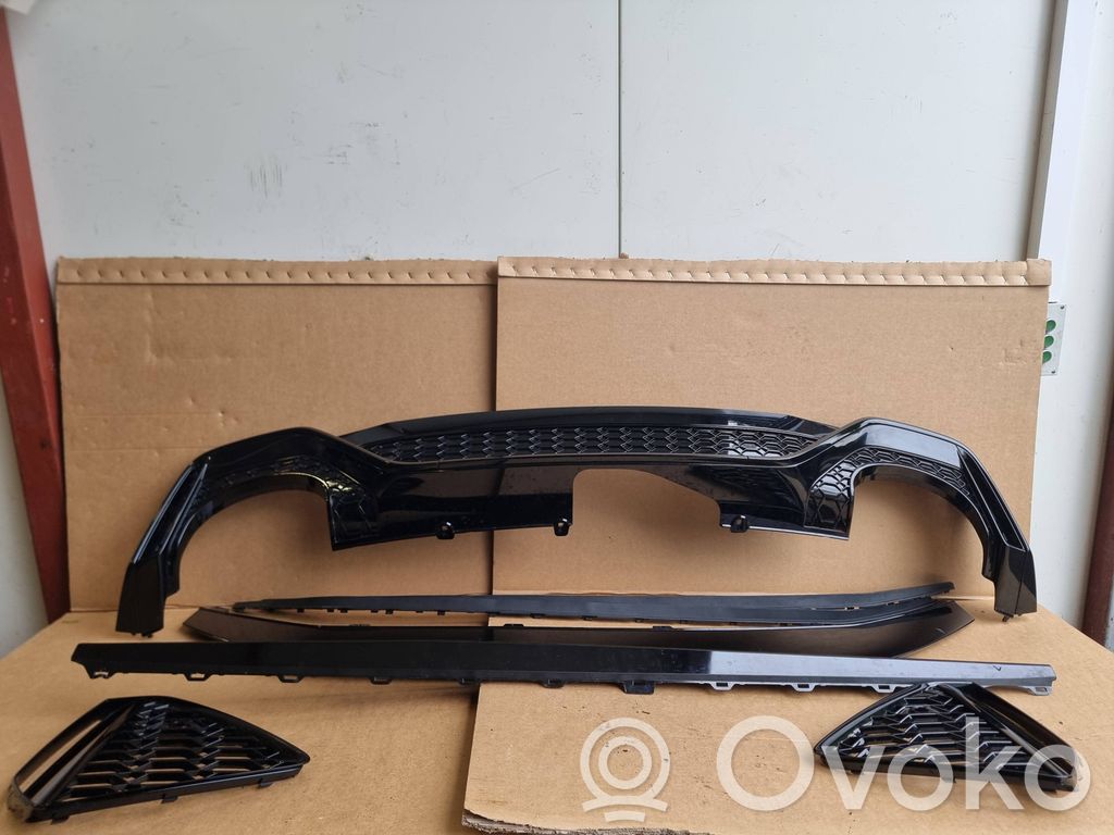 Parachoques delantero   4K8807514,4K8807717A,4K8807110B,4K8807682D,4K8854868A