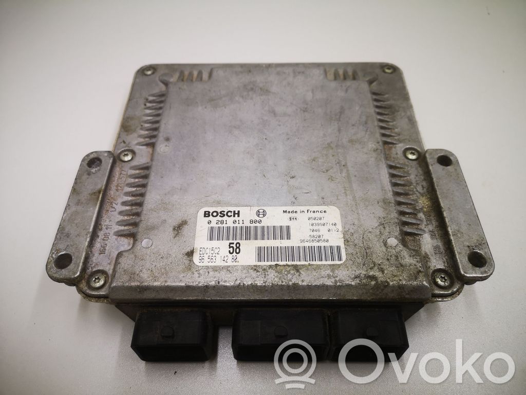 Citroen C8 Engine control unit/module 
