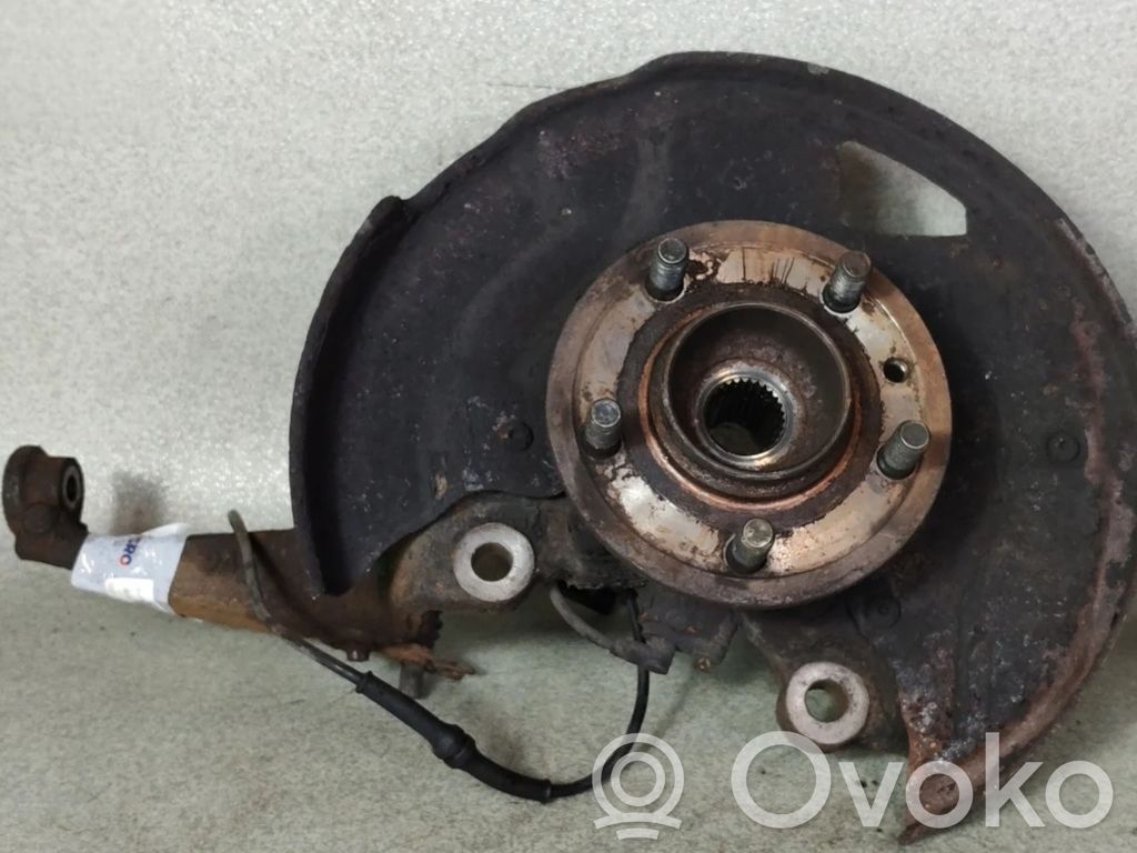 Land Rover Discovery 3 - LR3 Fuso a snodo con mozzo ruota anteriore 