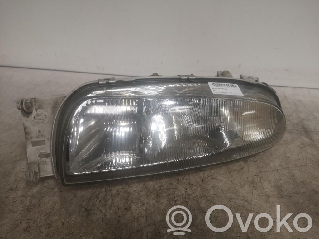 Ford Fiesta Headlight/headlamp 