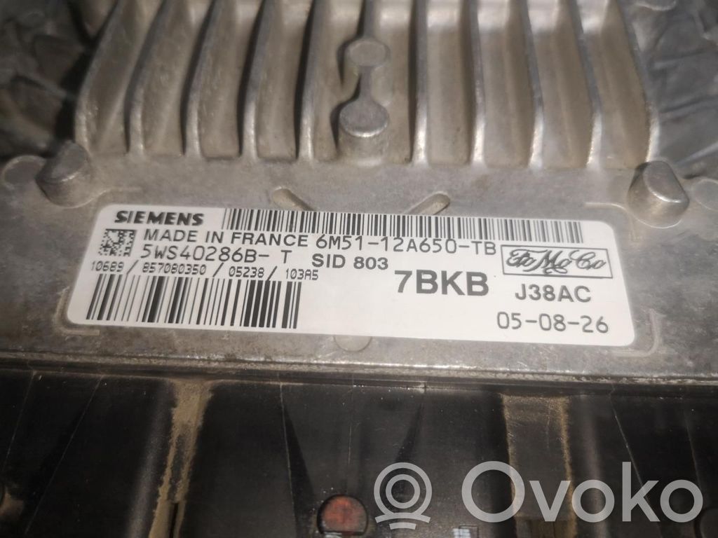 Engine control unit/module ECU   6M5112A650TB