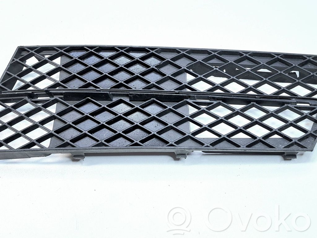 BMW 5 E60 E61 Front bumper lower grill 