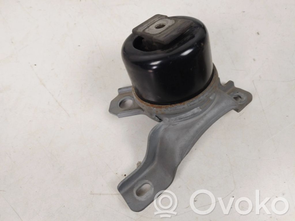 Volvo S80 Engine mount bracket 