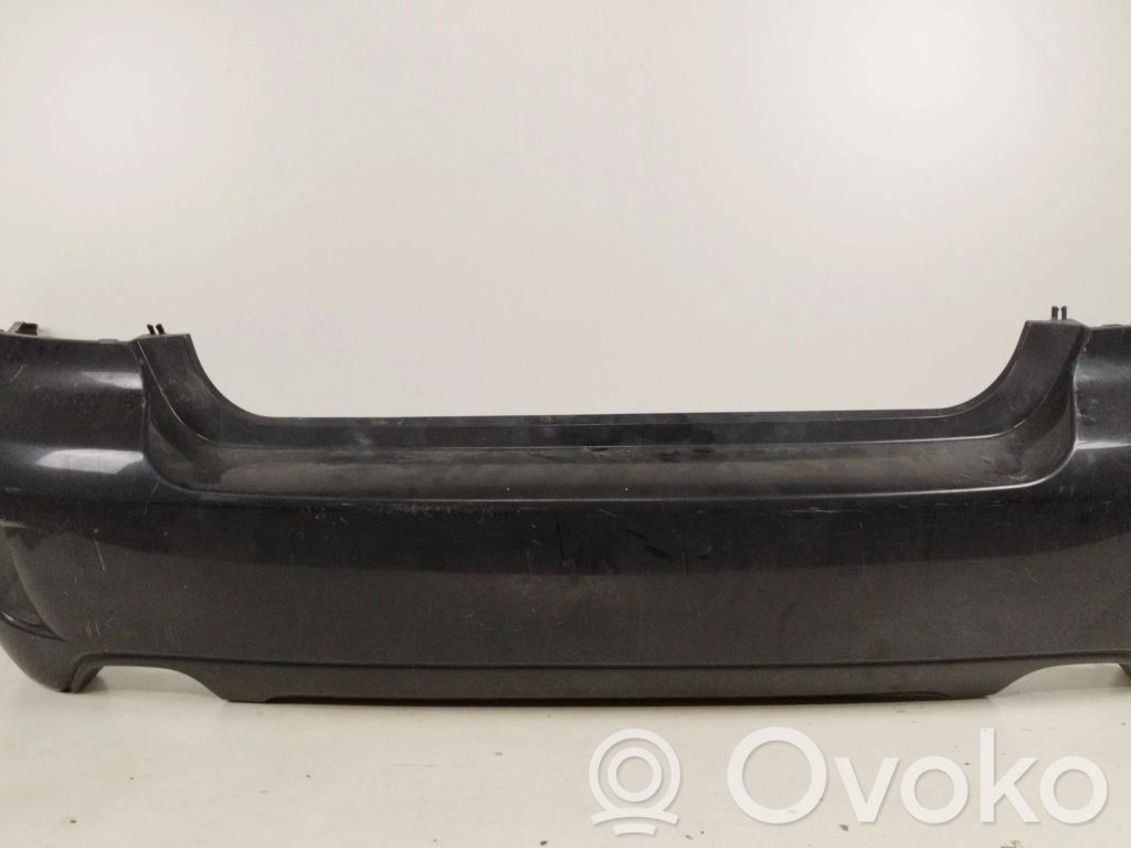 Subaru Legacy Parachoques 
