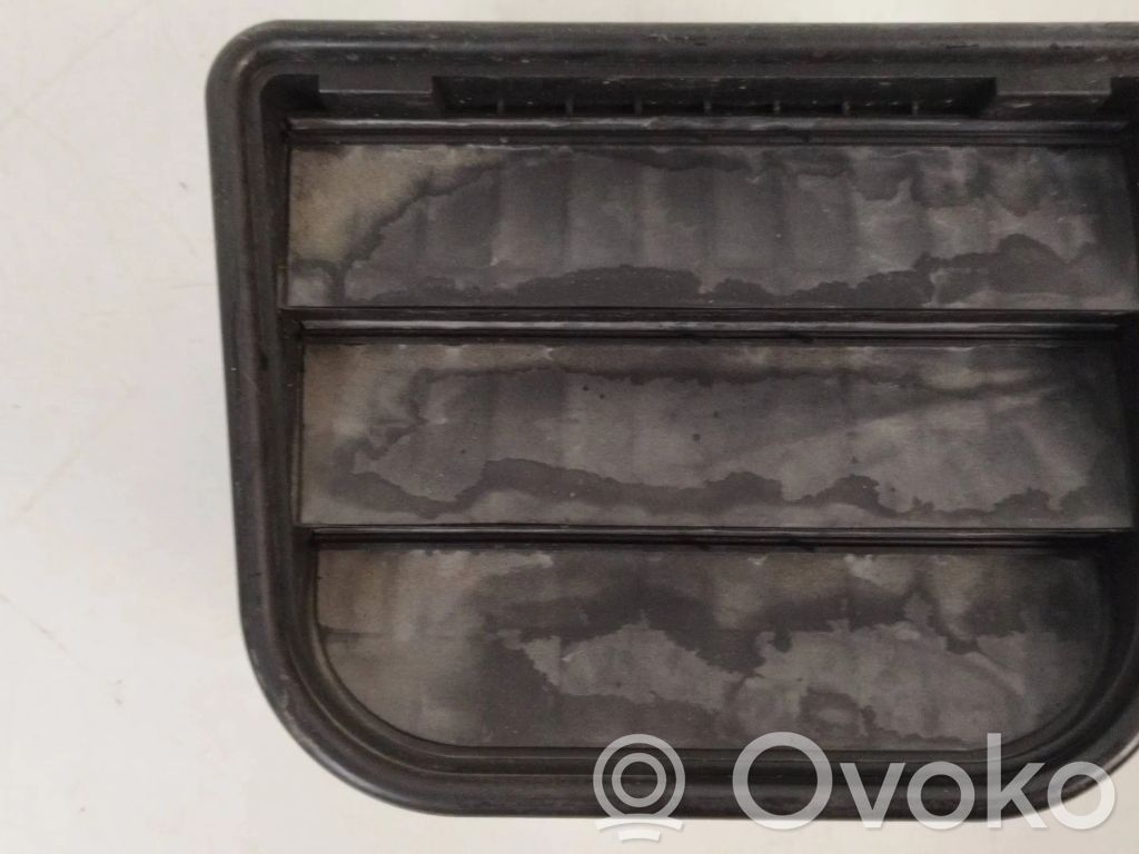 Volvo S60 Válvula de presión del panel lateral trasero 