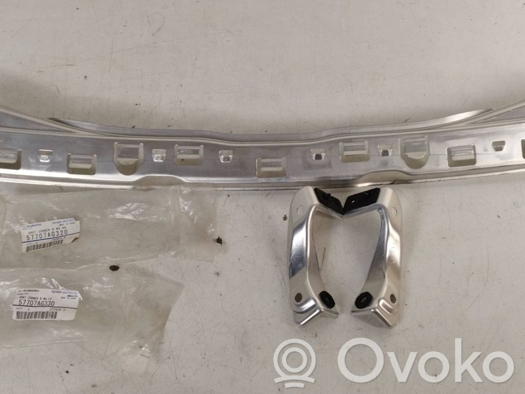 Subaru Outback Uchwyt / Mocowanie zderzaka tylnego 