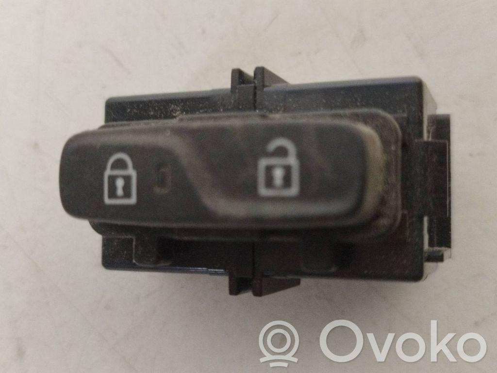 Volvo S60 Central locking switch button 