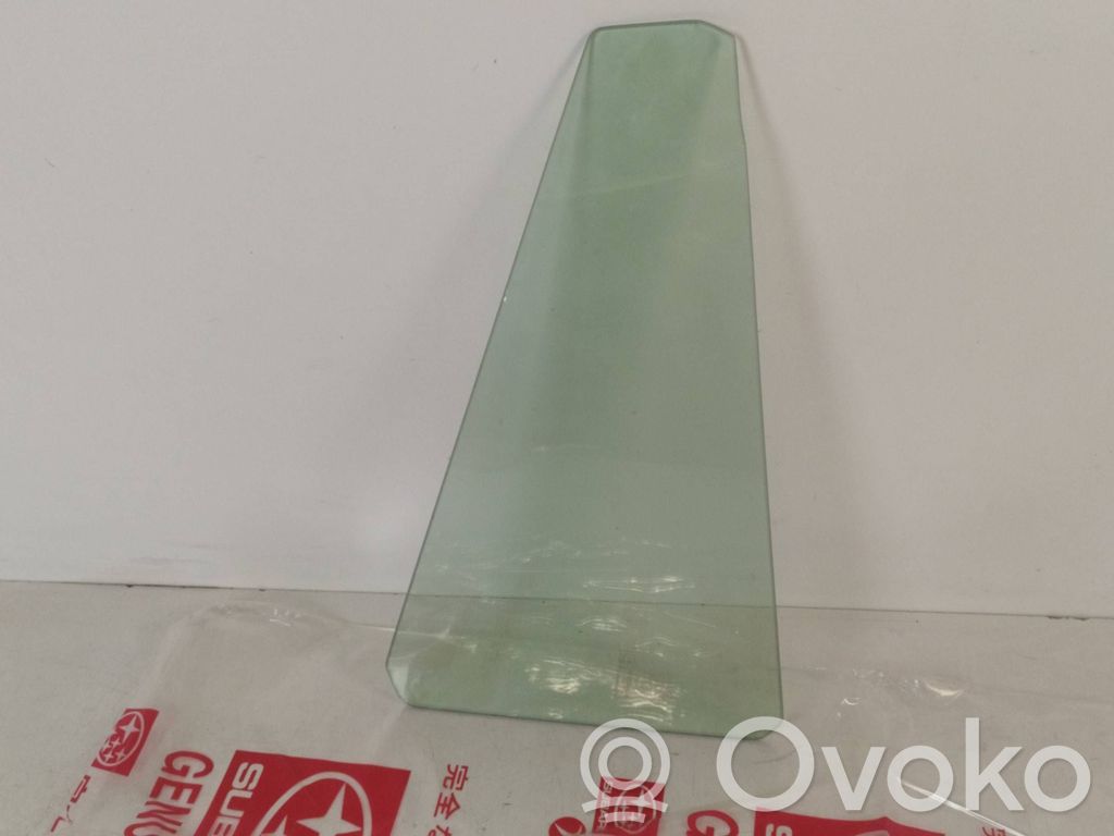 Subaru Legacy Ventanilla de ventilación de la puerta trasera 