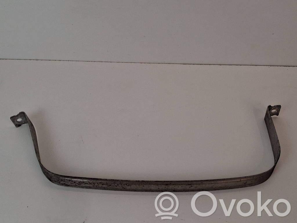 Volkswagen Jetta VI Uchwyt / Mocowanie zbiornika paliwa 