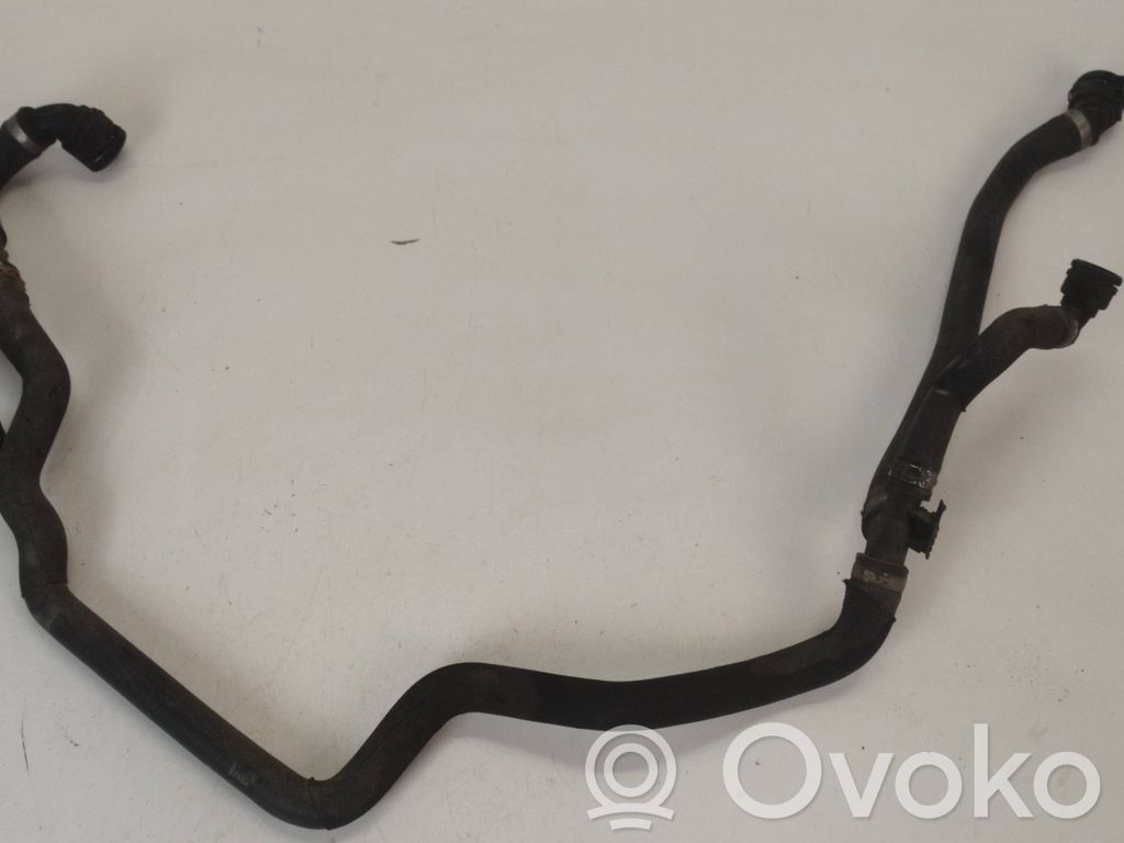 Engine coolant pipe/hose   757637102