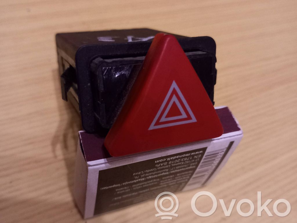 Audi A3 S3 8L Hazard light switch 