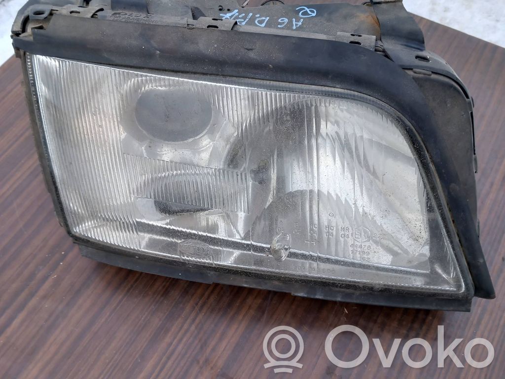 Audi A6 S6 C4 4A Scheinwerfer 