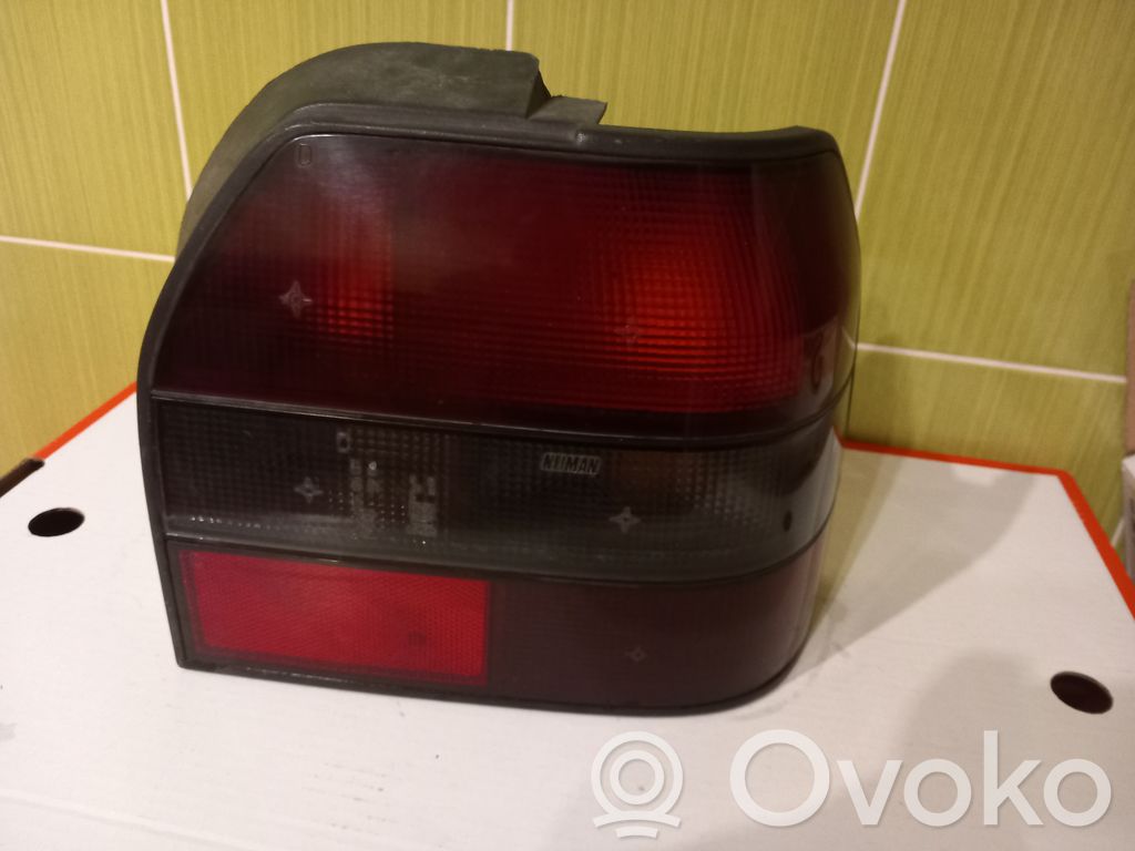 Renault 19 Galinis žibintas kėbule 