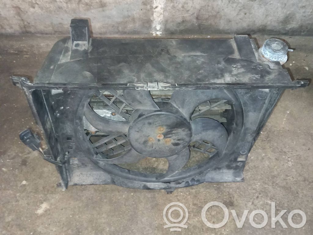 BMW 3 E46 Elektrisks radiatoru ventilators 