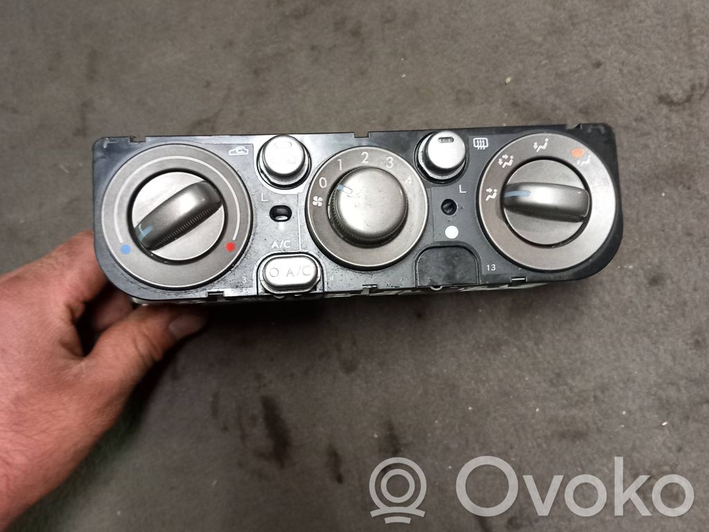 Subaru Legacy Climate control unit 
