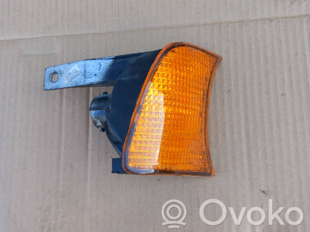 Front indicator light   084441501