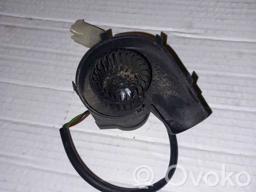 BMW X5 E53 Engine control unit/module fan 
