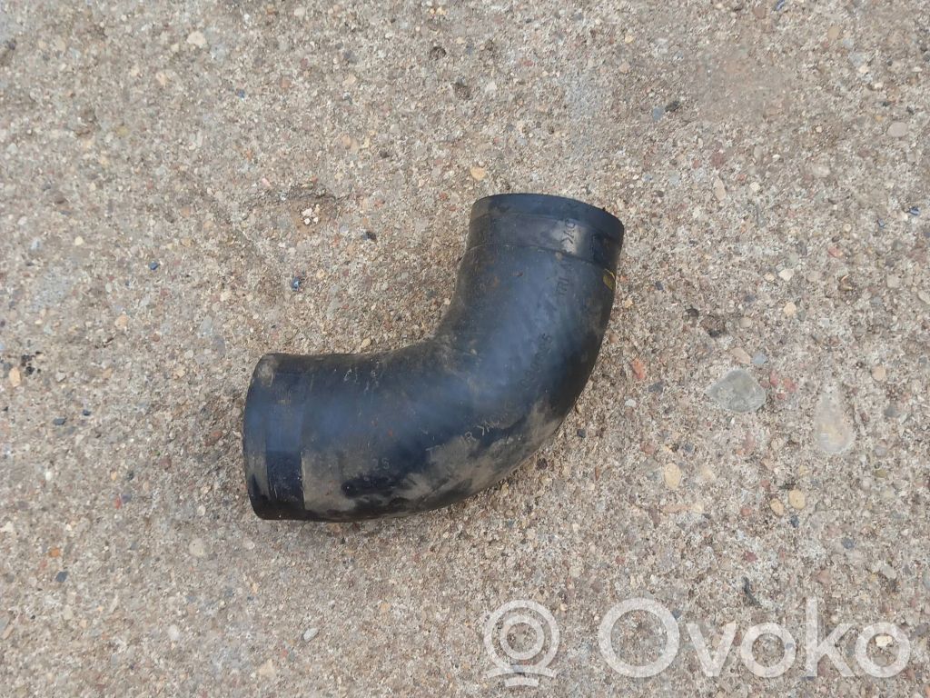 Intercooler hose/pipe   030625