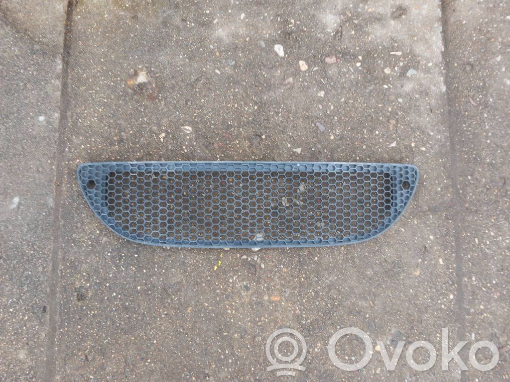 Seat Altea XL Front bumper lower grill 