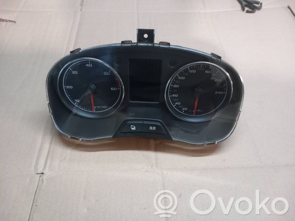 Skoda Fabia Mk2 (5J) Licznik / Prędkościomierz 