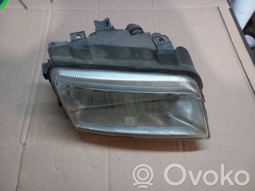 Audi A4 S4 B5 8D Headlight/headlamp 