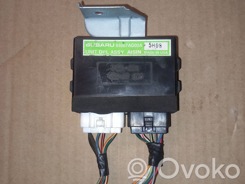 Subaru Outback Light module LCM 