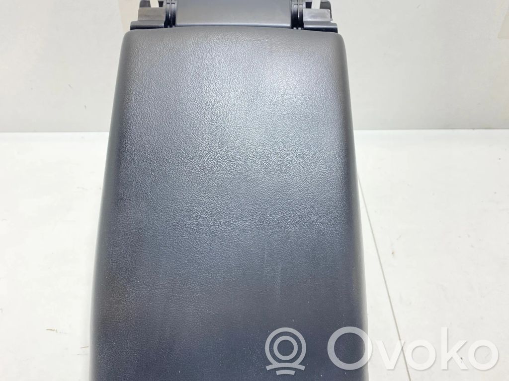 Volvo V70 Armrest 