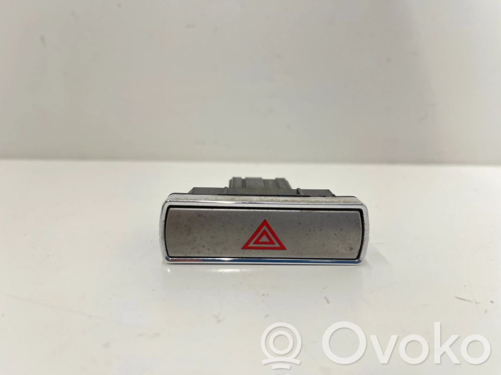 Ford Mondeo MK IV Hazard light switch 