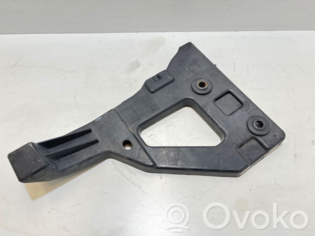 Audi A6 S6 C6 4F Front bumper mounting bracket 