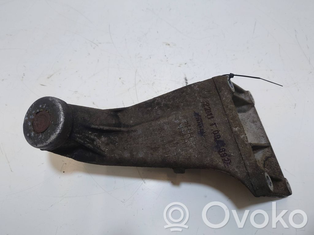 BMW 3 E46 Engine mounting bracket 