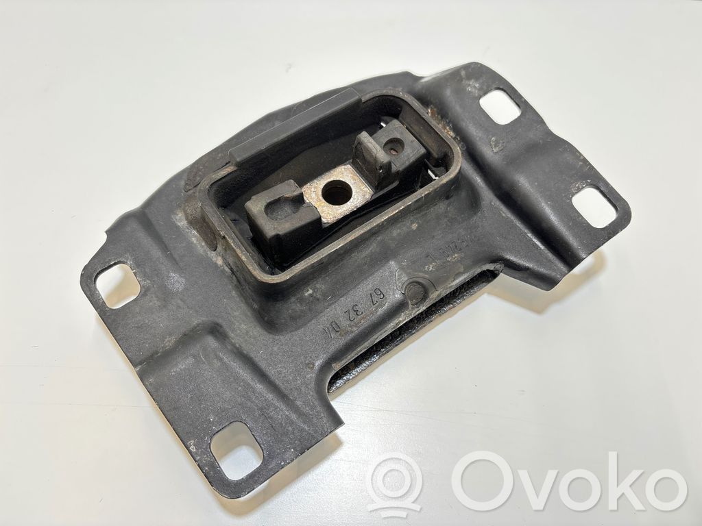 Engine mount bracket   322A40G,4N517M121,673204,349249L
