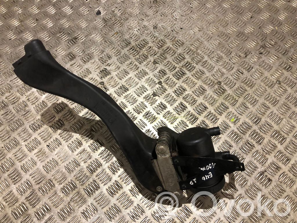 BMW 3 E46 Polttoainejäähdytin (radiaattori) 