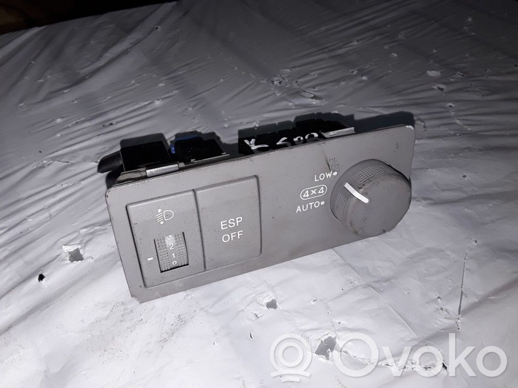Other switches/knobs/shifts