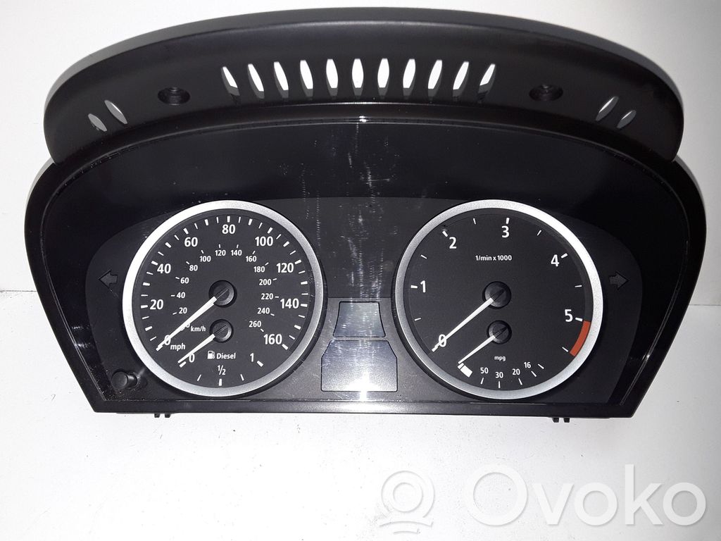 BMW 5 E60 E61 Speedometer (instrument cluster) 