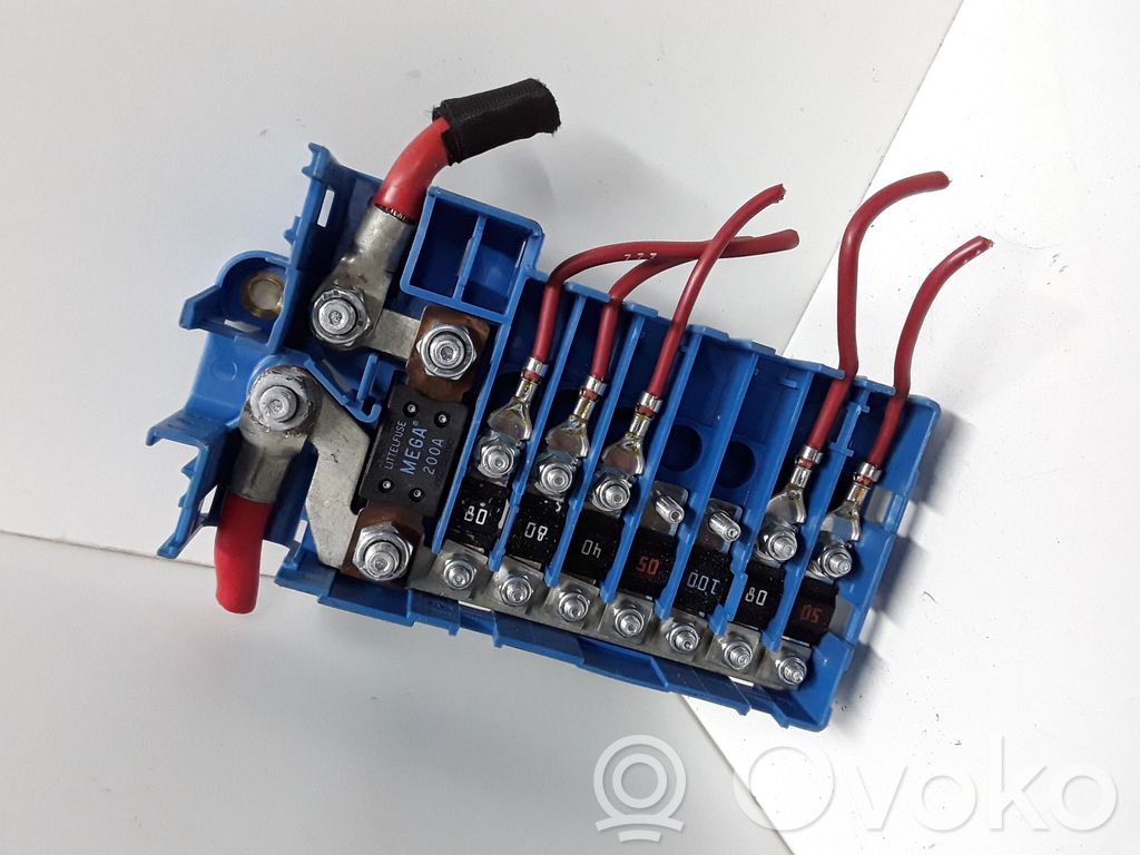 Fuse module   8387543,6924976