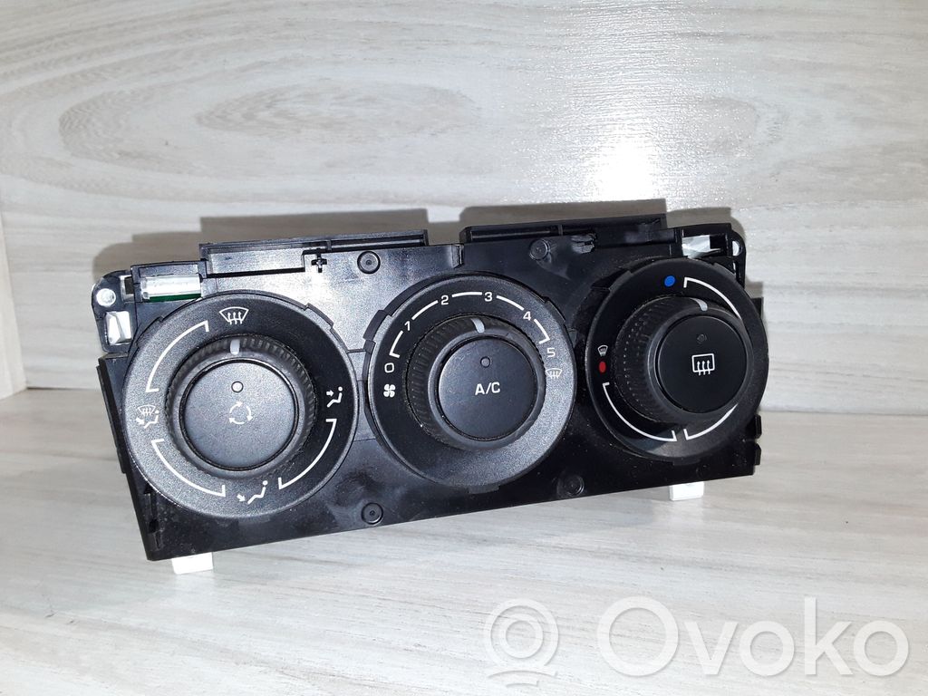 Citroen C3 Picasso Climate control unit 