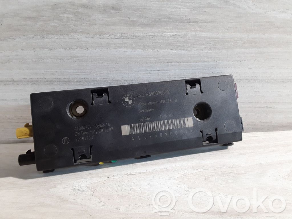 Aerial antenna amplifier   6958900