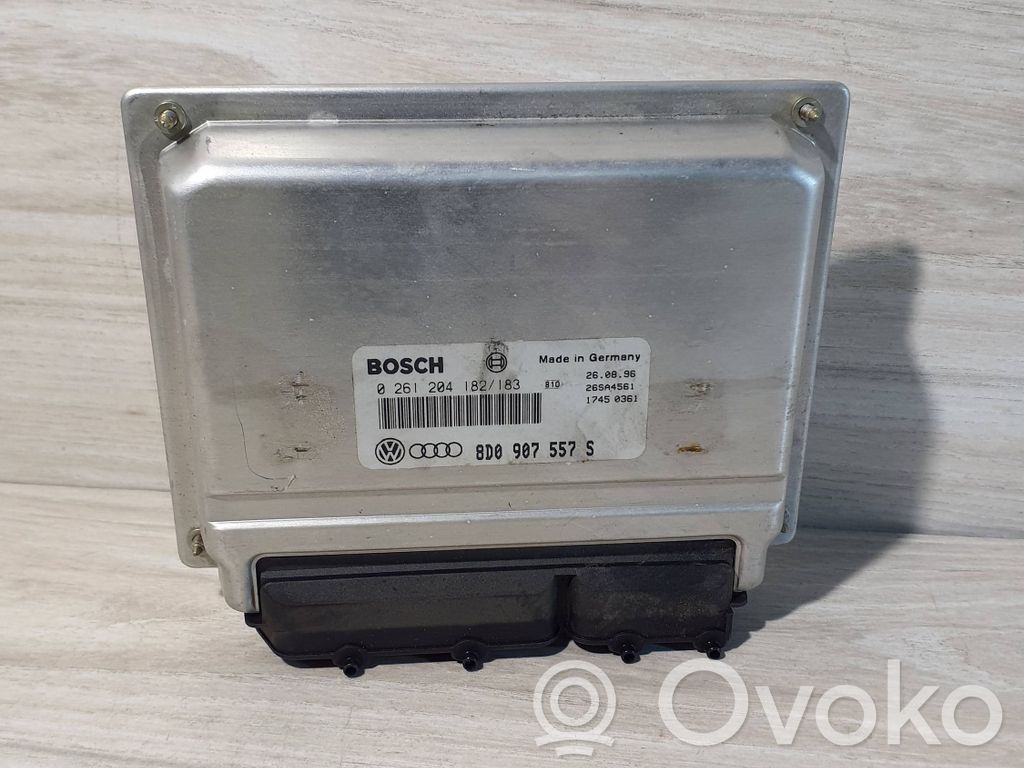 Engine control unit/module   8D0907557S,0261204182,26SA4561