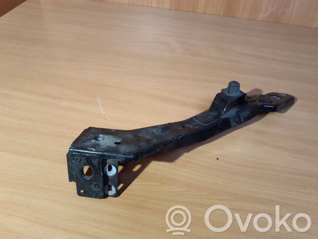 Renault Megane III Headlight/headlamp mounting bracket 