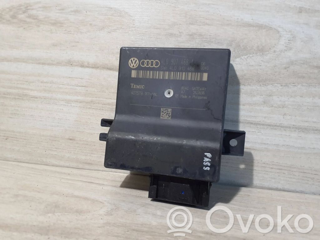 Audi Q7 4L Gateway control module 