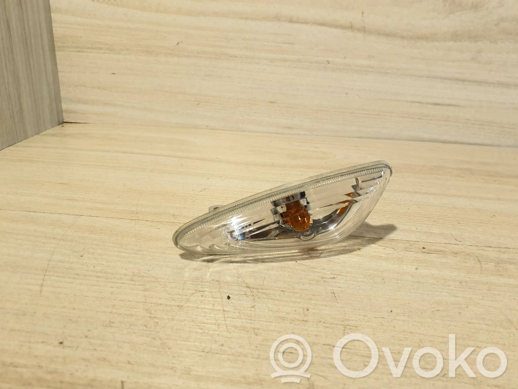 KIA Picanto Front fender indicator light 