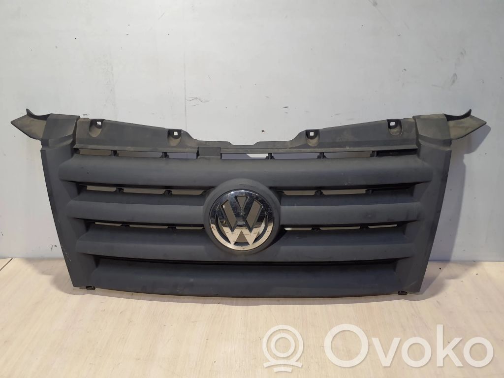 Volkswagen Crafter Etupuskurin ylempi jäähdytinsäleikkö 
