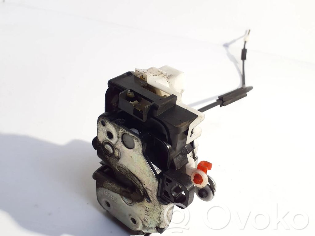 Fiat 500 Priekšpusē slēdzene 