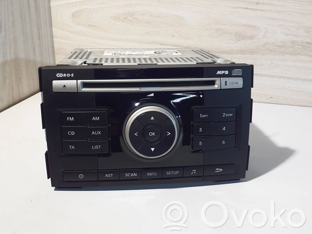 KIA Venga Panel / Radioodtwarzacz CD/DVD/GPS 