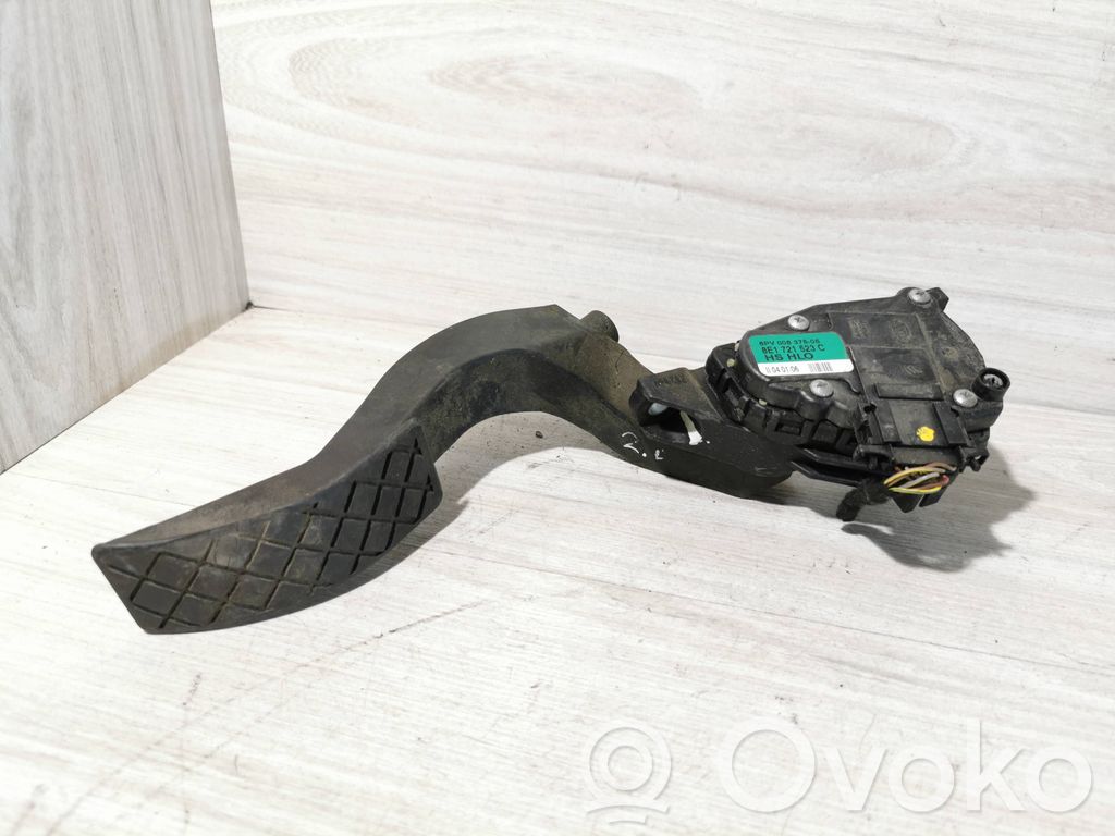 Audi A4 S4 B7 8E 8H Accelerator throttle pedal 